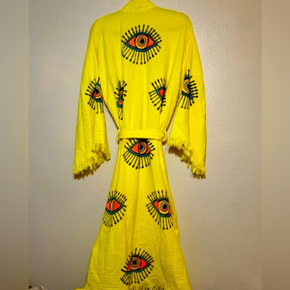 🔴SOLD LOCALLY🔴 YELLOW EVIL EYE LONG KAFTAN/KIMONO! NWT - Picture 4 of 9